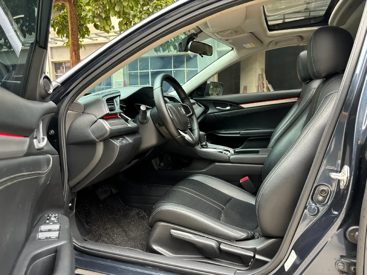 2019 Honda Civic 1.5T 177HP L4 CVT,autocango,china used car exporter,china ev exporter,chinese used car exporter,chinese used ev exporter