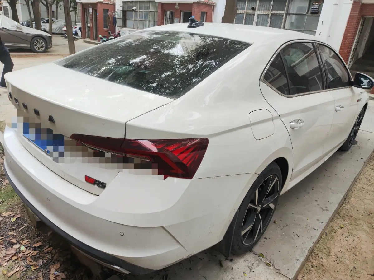 2022 Skoda Octavia 1.4T 150HP L4 7DCT,autocango,china used car exporter,china ev exporter,chinese used car exporter,chinese used ev exporter