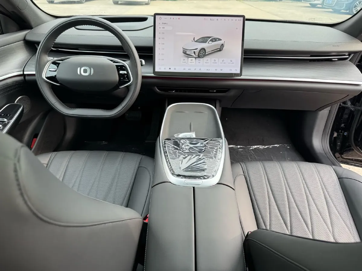 2025 ChangAn QiYuan A07 REEV 98HP REEV 28.4KWH,autocango,china used car exporter,china ev exporter,chinese used car exporter,chinese used ev exporter