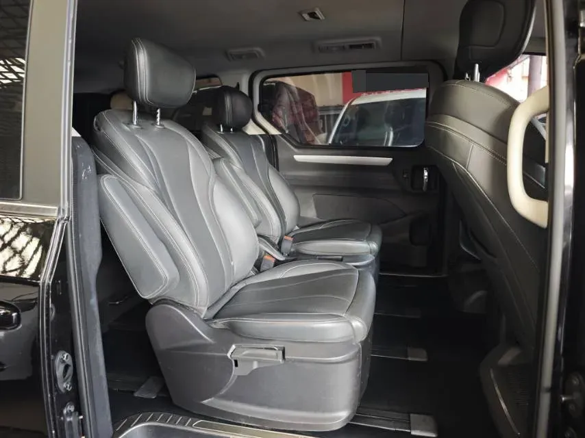 2023 MAXUS G20 2.0T 224HP L4 8AT,autocango,china used car exporter,china ev exporter,chinese used car exporter,chinese used ev exporter