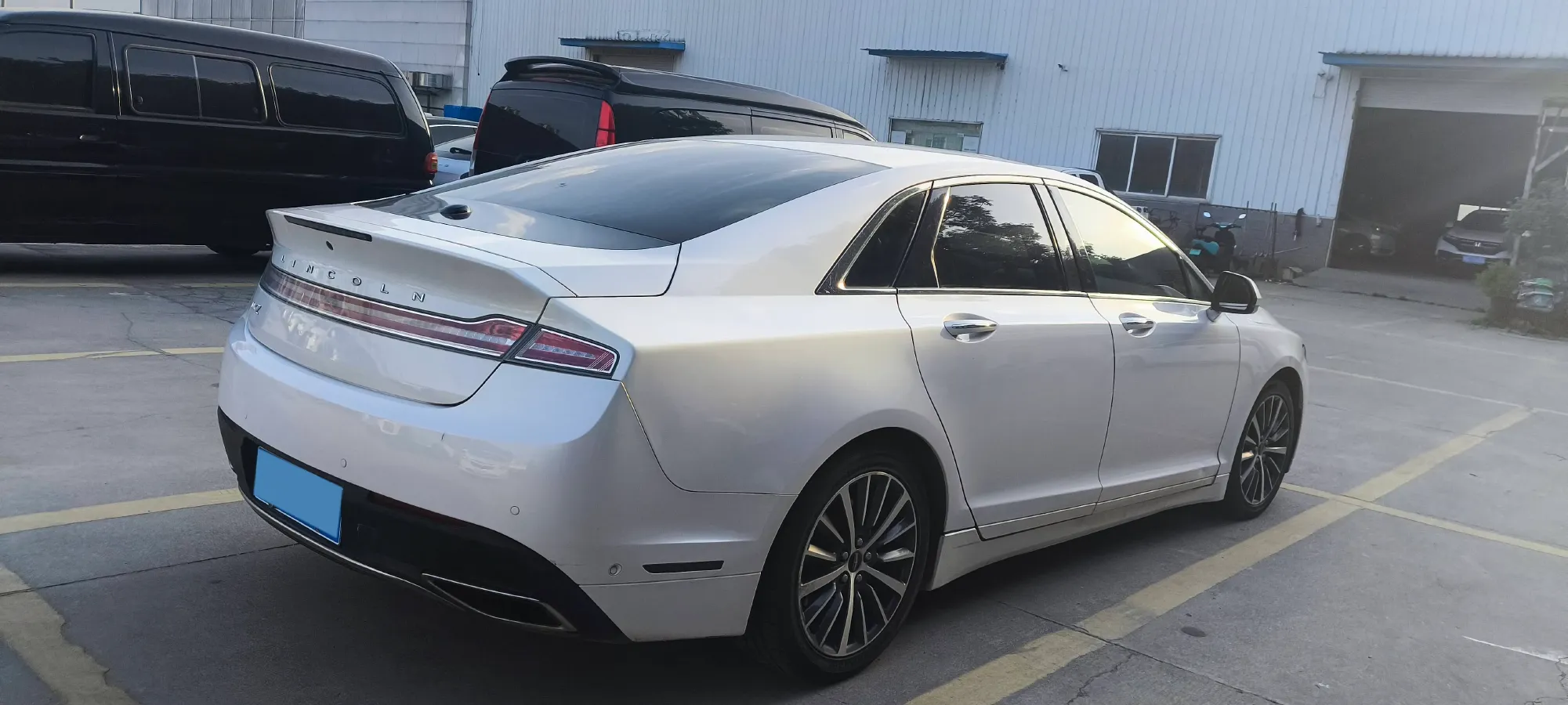2017 Lincoln MKZ 2.0T 203HP L4 6AT,autocango,china used car exporter,china ev exporter,chinese used car exporter,chinese used ev exporter