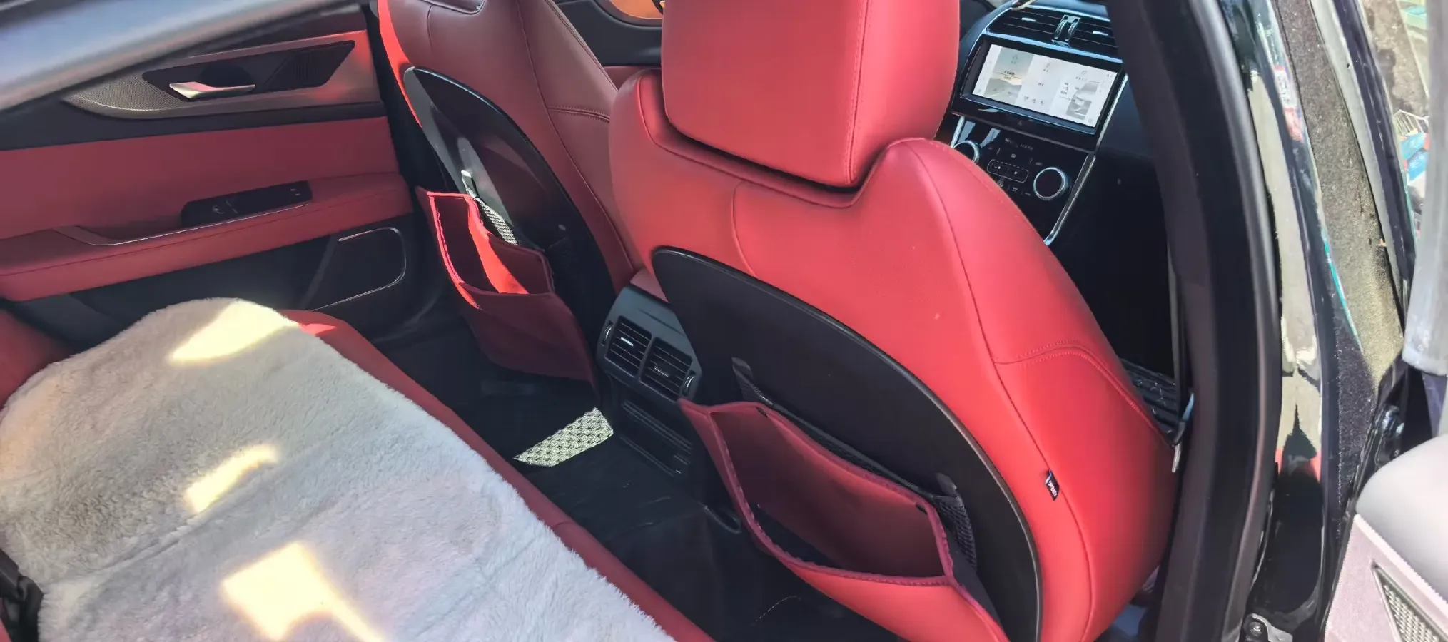 2023 Jaguar XEL 2.0T 250HP L4 8AT,autocango,china used car exporter,china ev exporter,chinese used car exporter,chinese used ev exporter