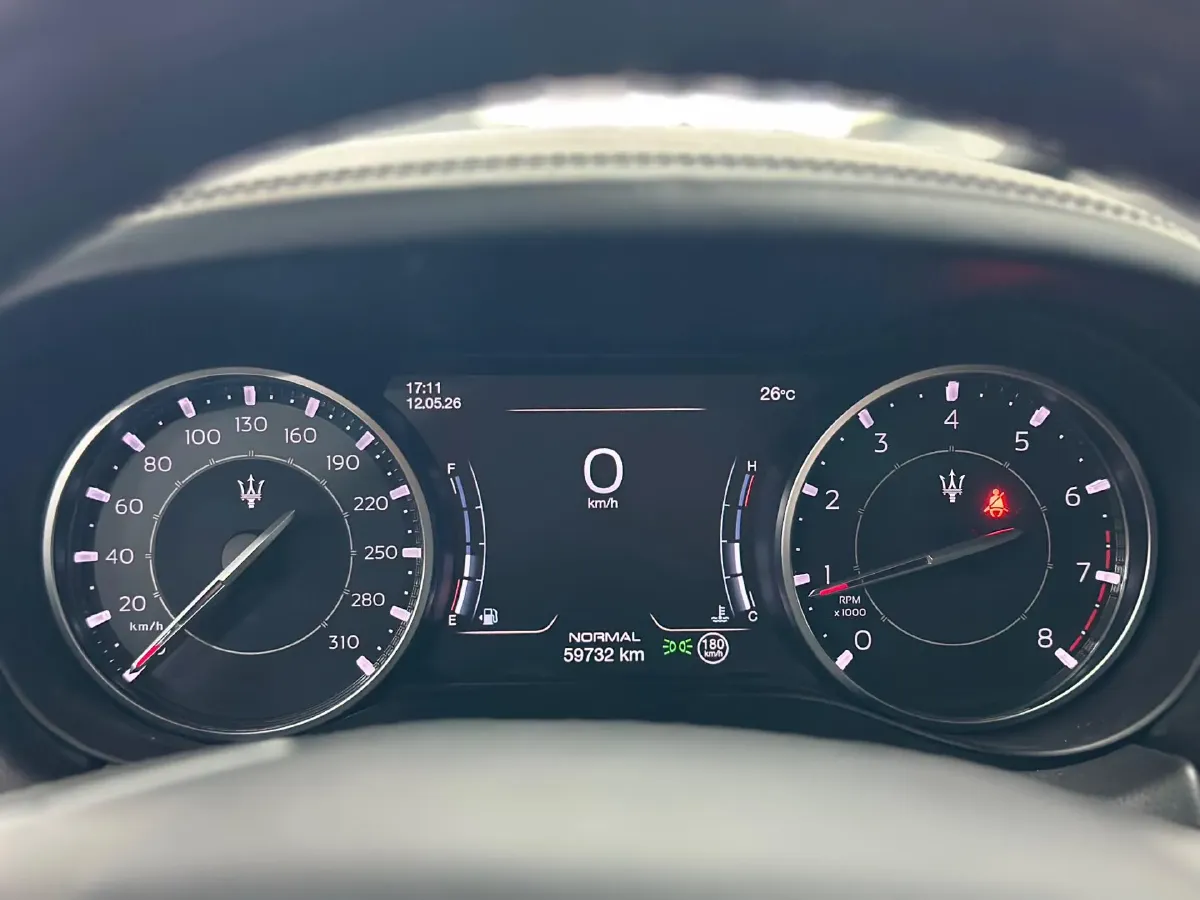 2022 Audi Q7 2.0T 245HP L4 8AT,autocango,china used car exporter,china ev exporter,chinese used car exporter,chinese used ev exporter