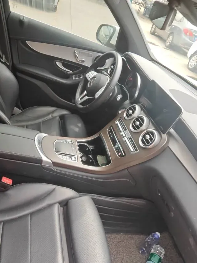 2020 Mercedes-Benz GLC Class 2.0T 197HP L4 9AT,autocango,china used car exporter,china ev exporter,chinese used car exporter,chinese used ev exporter