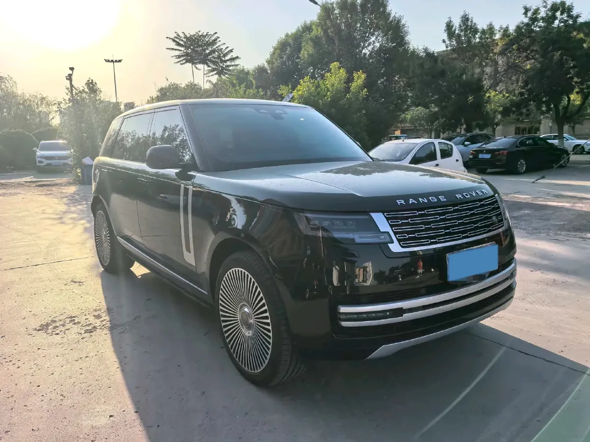 2023 Land Rover Range Rover 3.0T 400HP L6 8AT,autocango,china used car exporter,china ev exporter,chinese used car exporter,chinese used ev exporter