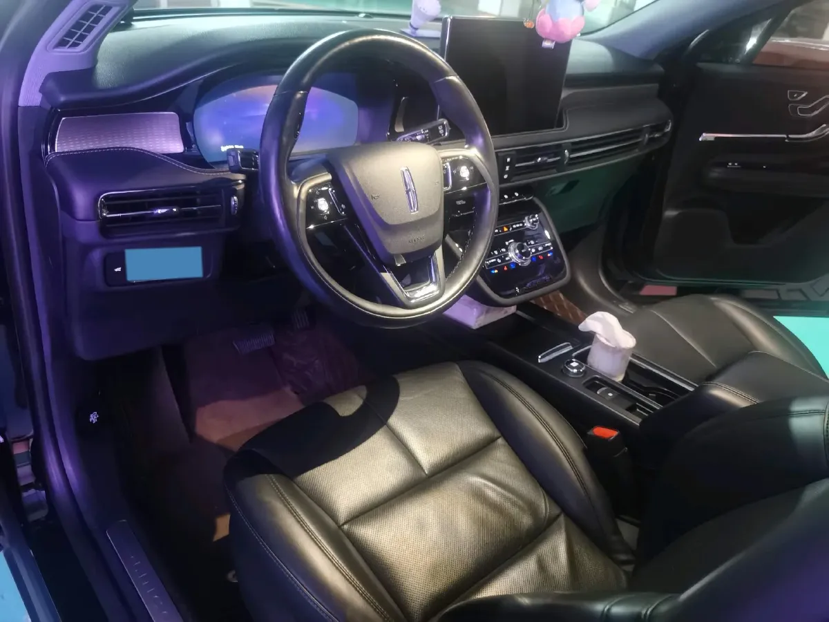 2022 Lincoln Corsair 2.0T 245HP L4 8AT,autocango,china used car exporter,china ev exporter,chinese used car exporter,chinese used ev exporter