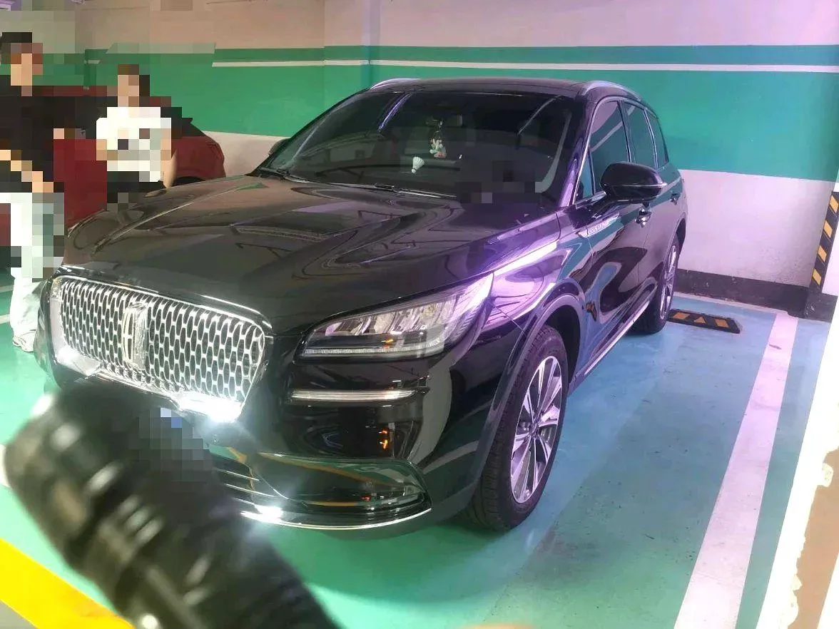 2022 Lincoln Corsair 2.0T 245HP L4 8AT,autocango,china used car exporter,china ev exporter,chinese used car exporter,chinese used ev exporter