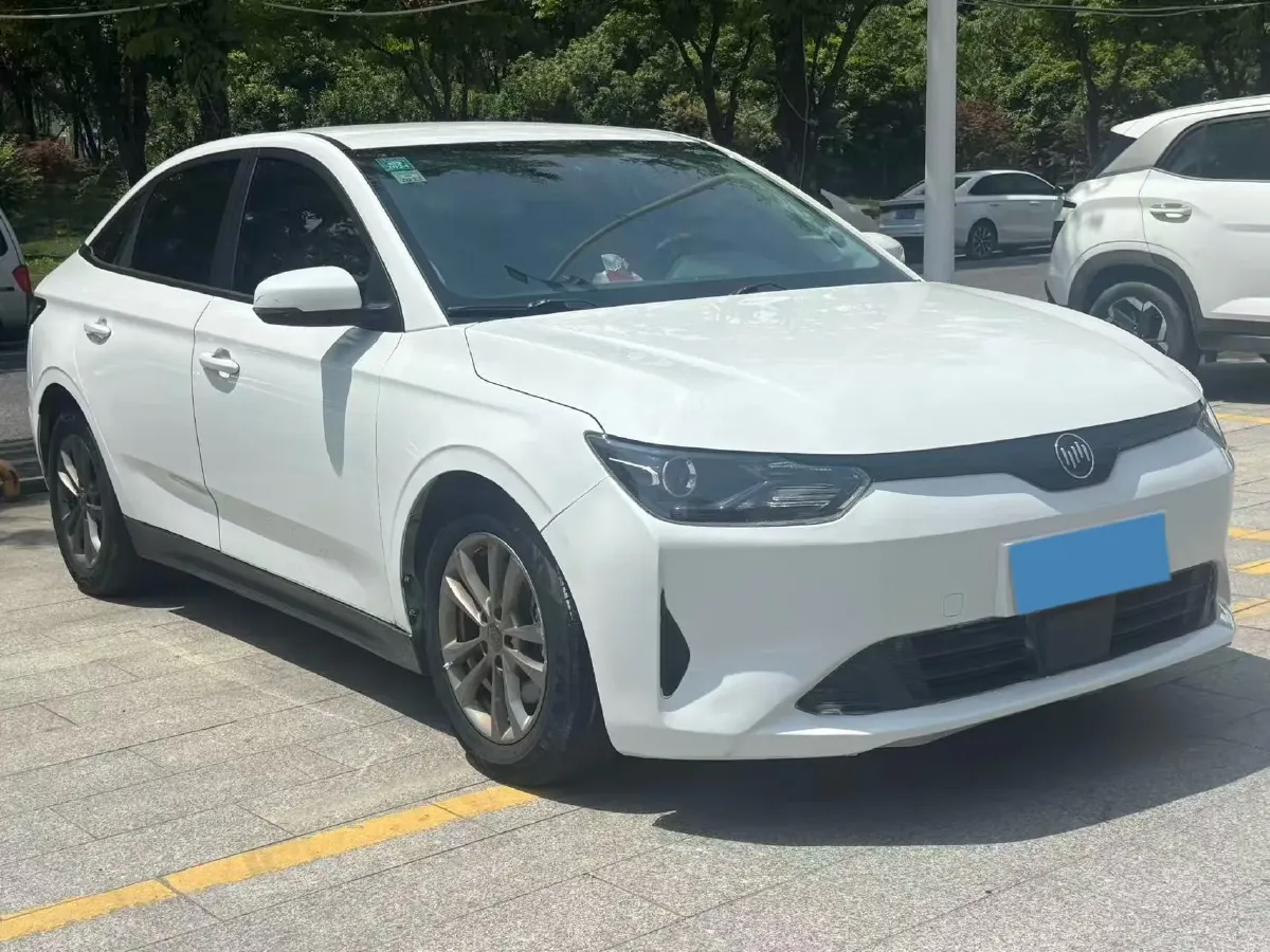 2021 Weltmeister E.5 BEV 49.92KWH,autocango,china used car exporter,china ev exporter,chinese used car exporter,chinese used ev exporter