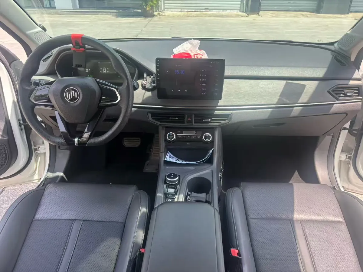 2021 Weltmeister E.5 BEV 49.92KWH,autocango,china used car exporter,china ev exporter,chinese used car exporter,chinese used ev exporter