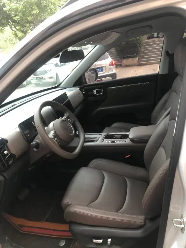 2026 Geely Galaxy Starshine 6 1.5L 112HP L4 1DHT PHEV,autocango,china used car exporter,china ev exporter,chinese used car exporter,chinese used ev exporter
