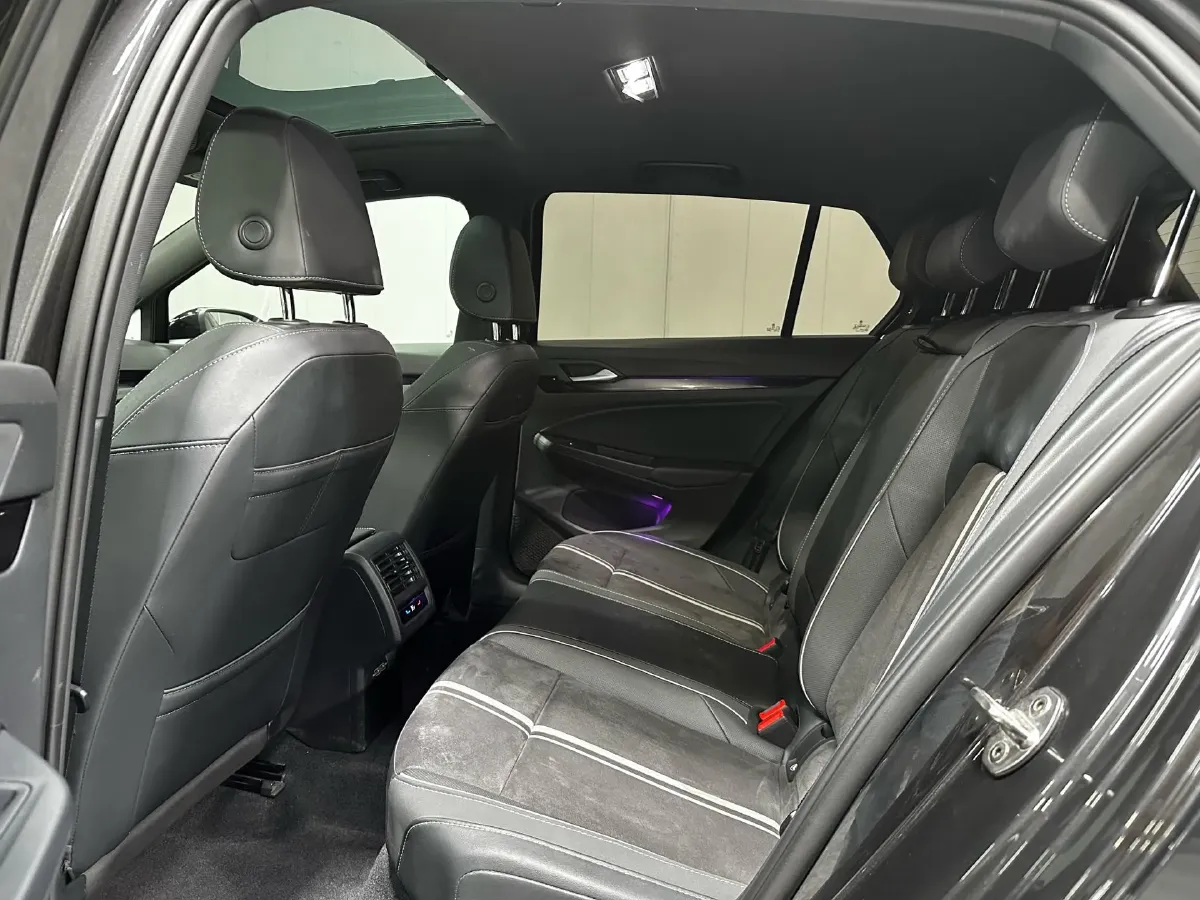 2023 Volkswagen Golf 1.4T 150HP L4 7DCT,autocango,china used car exporter,china ev exporter,chinese used car exporter,chinese used ev exporter