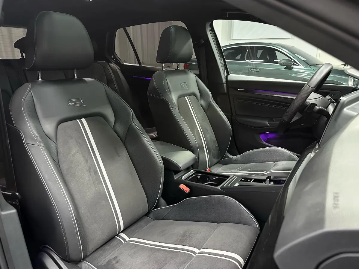 2023 Volkswagen Golf 1.4T 150HP L4 7DCT,autocango,china used car exporter,china ev exporter,chinese used car exporter,chinese used ev exporter