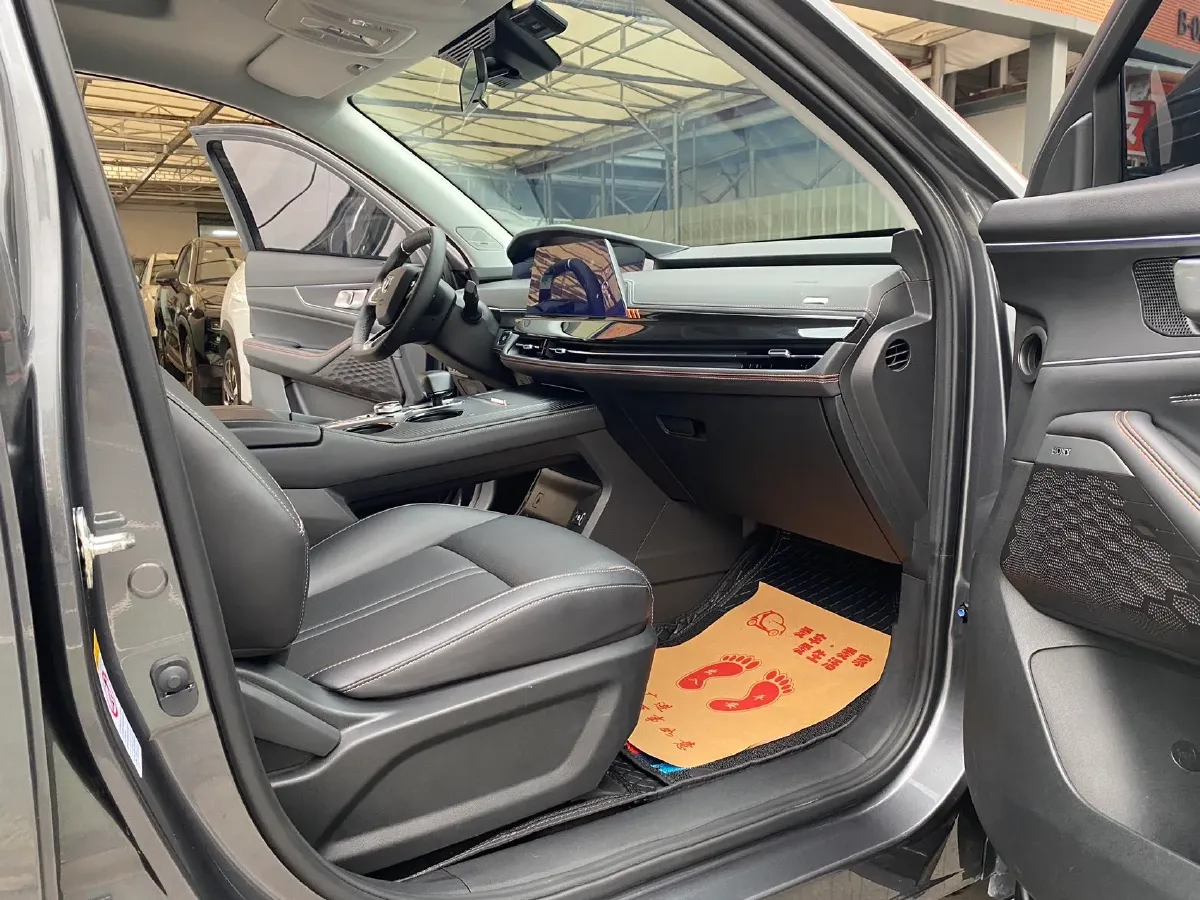 2021 ChangAn UNI-K 2.0T 233HP L4 8AT,autocango,china used car exporter,china ev exporter,chinese used car exporter,chinese used ev exporter