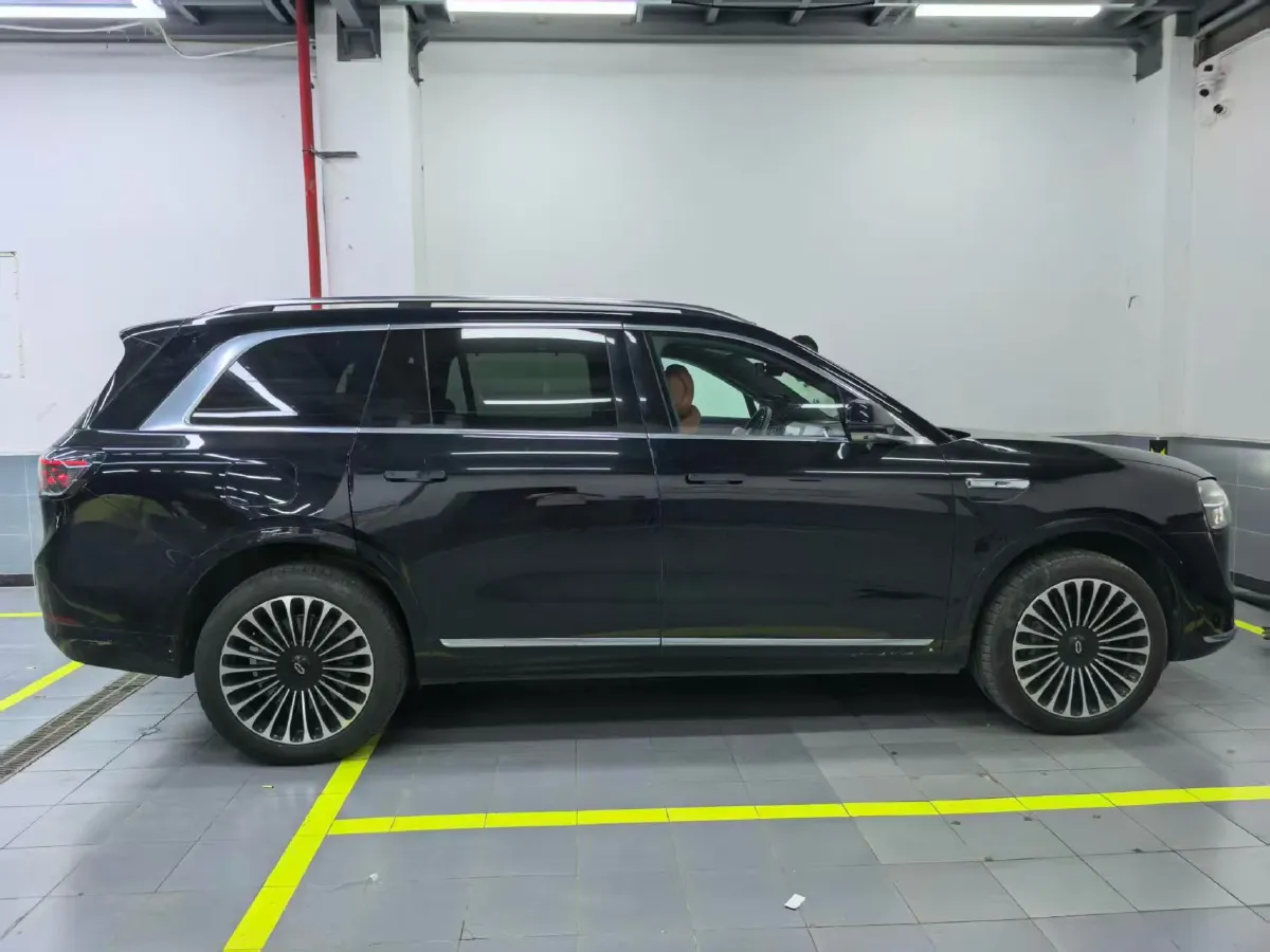 2024 AITO AITO M9 1.5T 152HP L4 REEV 42KWH,autocango,china used car exporter,china ev exporter,chinese used car exporter,chinese used ev exporter