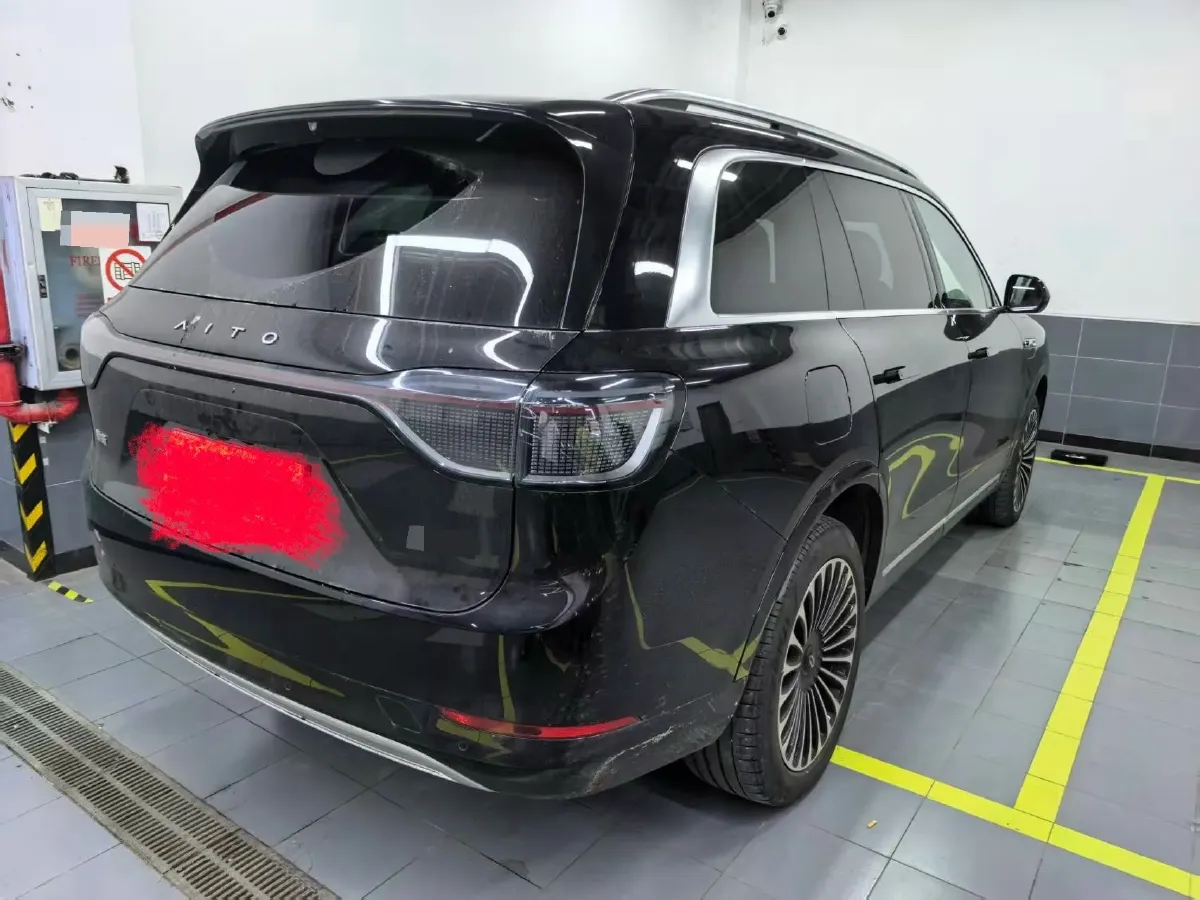 2024 AITO AITO M9 1.5T 152HP L4 REEV 42KWH,autocango,china used car exporter,china ev exporter,chinese used car exporter,chinese used ev exporter