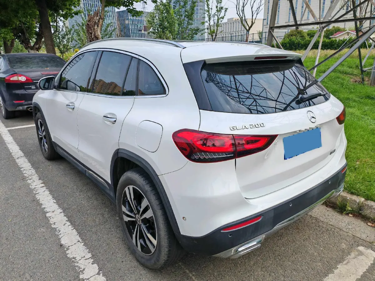 2020 Mercedes-Benz GLA Class 1.3T 163HP L4 7DCT,autocango,china used car exporter,china ev exporter,chinese used car exporter,chinese used ev exporter