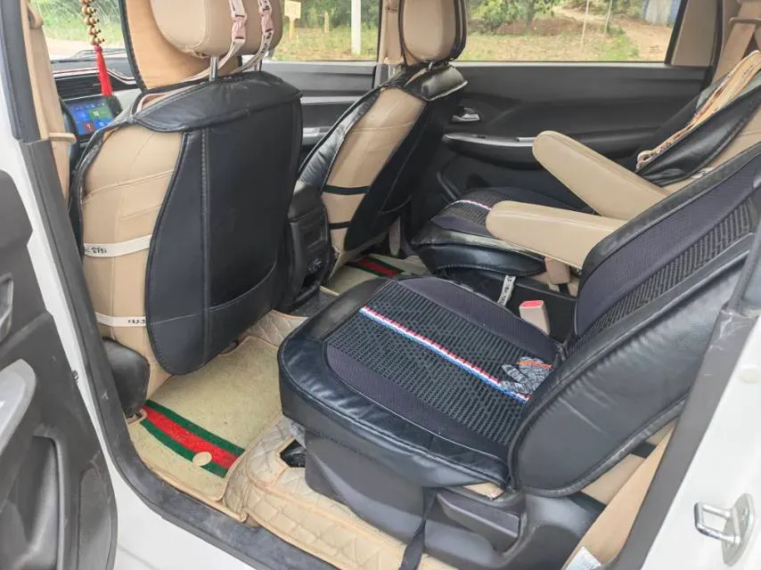 2018 WuLing HongGuang 1.5L 105HP L4 5MT,autocango,china used car exporter,china ev exporter,chinese used car exporter,chinese used ev exporter