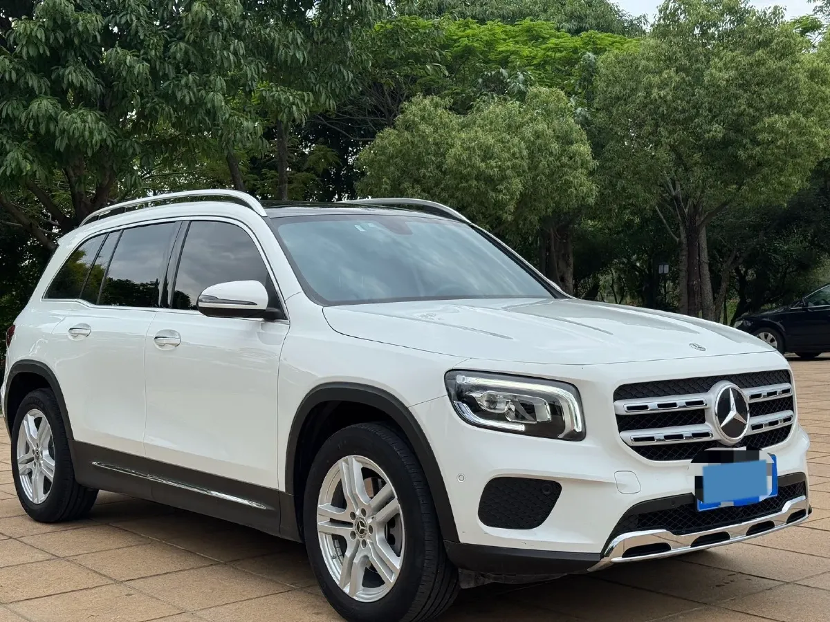2023 Mercedes-Benz GLB Class 2.0T 190HP L4 8DCT,autocango,china used car exporter,china ev exporter,chinese used car exporter,chinese used ev exporter