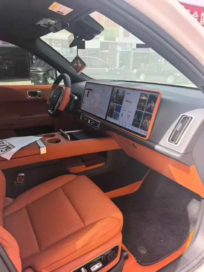 2024 Li L8 Range Extended 154HP REEV 52.3KWH,autocango,china used car exporter,china ev exporter,chinese used car exporter,chinese used ev exporter