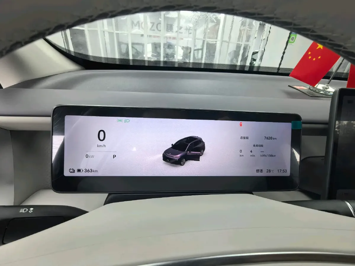 2025 Leapmotor B10 BEV 67.1KWH,autocango,china used car exporter,china ev exporter,chinese used car exporter,chinese used ev exporter