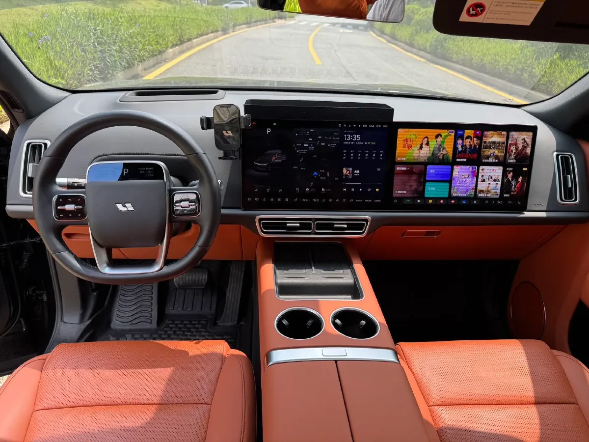 2025 Li L9 Range Extended 154HP REEV,autocango,china used car exporter,china ev exporter,chinese used car exporter,chinese used ev exporter