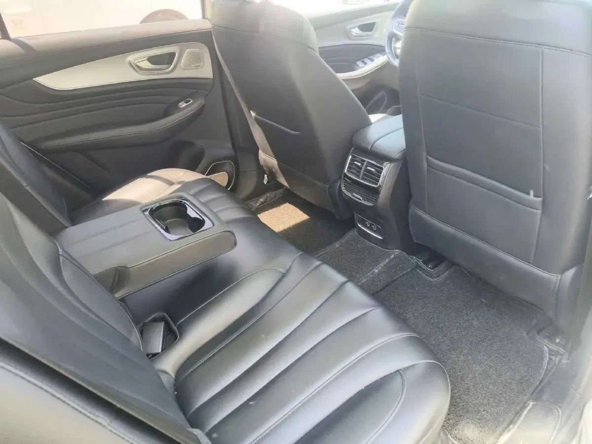 2020 Roewe RX5 eMAX 1.5T 169HP L4 AMT PHEV 16.6KWH,autocango,china used car exporter,china ev exporter,chinese used car exporter,chinese used ev exporter