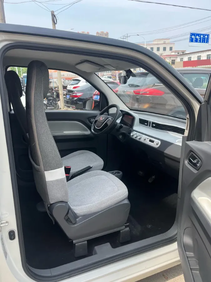 2020 BaoJun E100 BEV 28KWH,autocango,china used car exporter,china ev exporter,chinese used car exporter,chinese used ev exporter