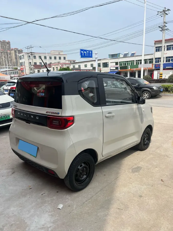 2020 BaoJun E100 BEV 28KWH,autocango,china used car exporter,china ev exporter,chinese used car exporter,chinese used ev exporter