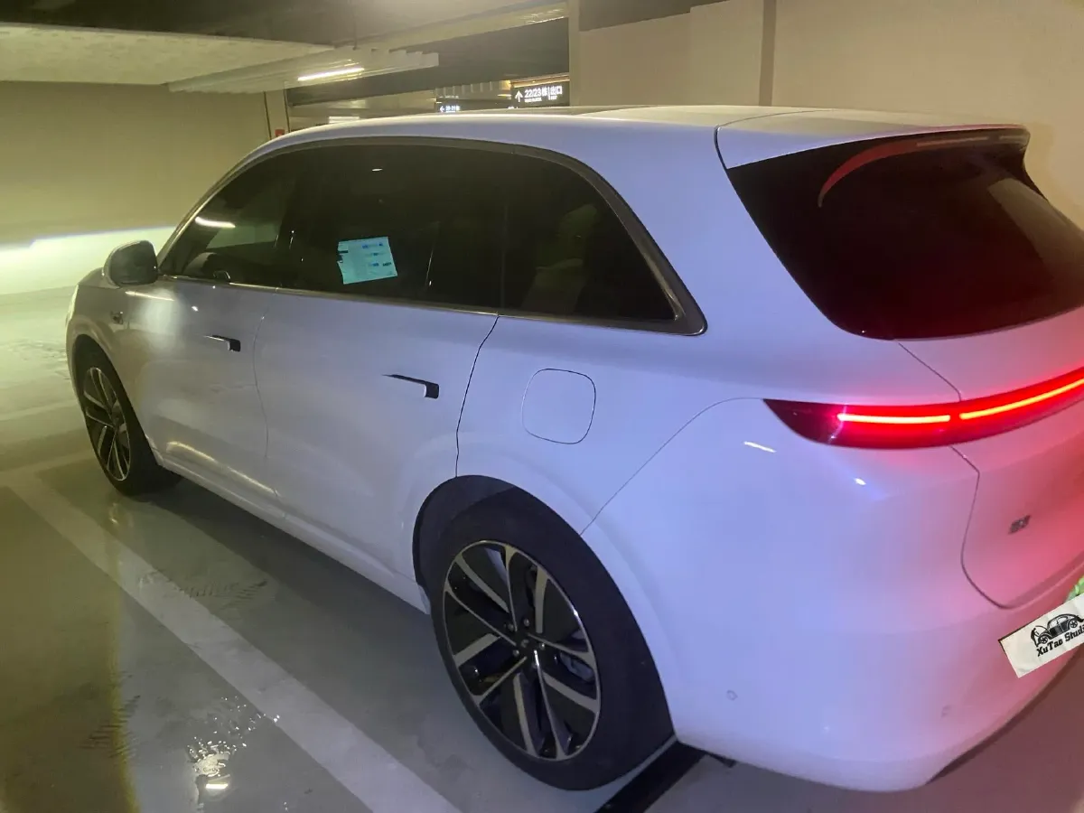 2024 Li L6 Range Extended 154HP L4 REEV 36.8KWH,autocango,china used car exporter,china ev exporter,chinese used car exporter,chinese used ev exporter