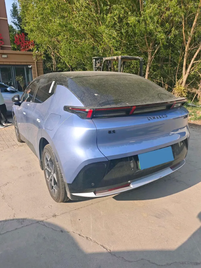 2025 Dongfeng Z9 2.0T 258HP L4 8AT,autocango,china used car exporter,china ev exporter,chinese used car exporter,chinese used ev exporter
