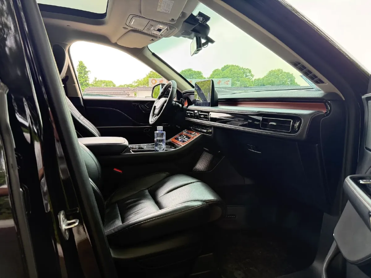 2020 Lincoln Aviator 3.0T 355HP V6 10AT,autocango,china used car exporter,china ev exporter,chinese used car exporter,chinese used ev exporter