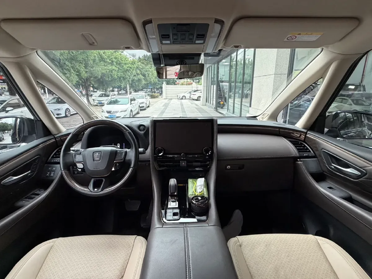 2024 Toyota Vellfire 2.5L 190HP L4 E-CVT Hybrid,autocango,china used car exporter,china ev exporter,chinese used car exporter,chinese used ev exporter