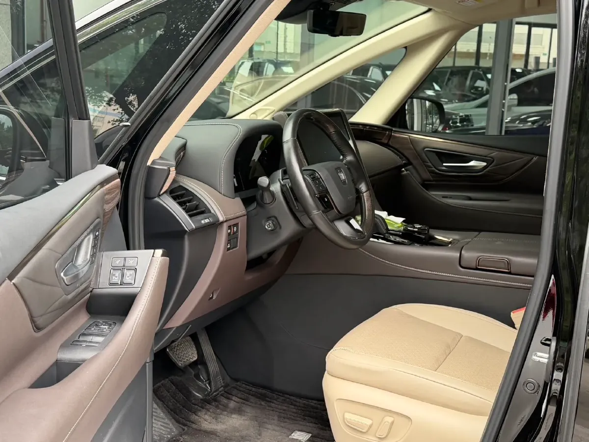2024 Toyota Vellfire 2.5L 190HP L4 E-CVT Hybrid,autocango,china used car exporter,china ev exporter,chinese used car exporter,chinese used ev exporter
