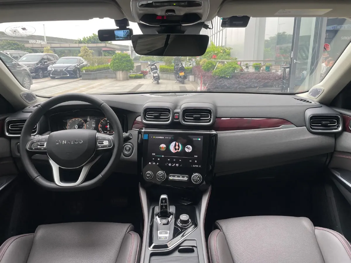 2021 LYNK&CO 02 2.0T 190HP L4 6AT,autocango,china used car exporter,china ev exporter,chinese used car exporter,chinese used ev exporter