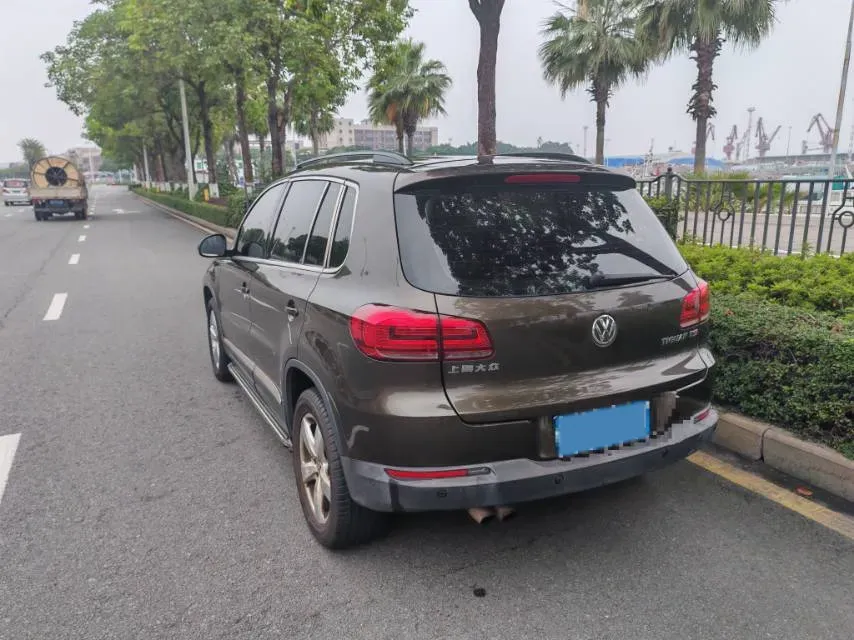2013 Volkswagen Tiguan 1.8T 160HP L4 6AT,autocango,china used car exporter,china ev exporter,chinese used car exporter,chinese used ev exporter