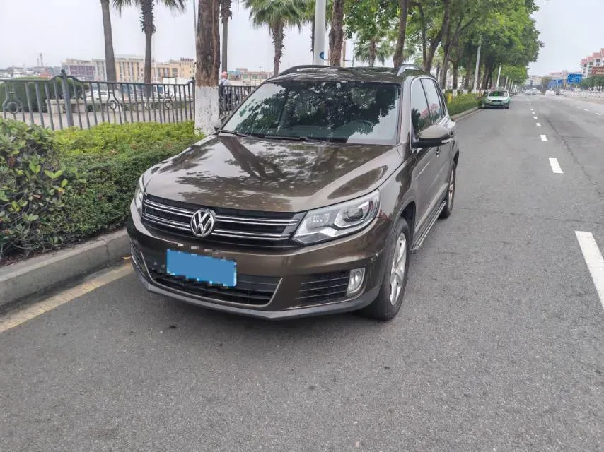 2013 Volkswagen Tiguan 1.8T 160HP L4 6AT,autocango,china used car exporter,china ev exporter,chinese used car exporter,chinese used ev exporter