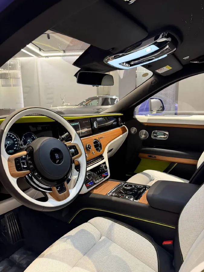2024 Rolls-Royce Ghost 6.7T 571HP V12 8AT,autocango,china used car exporter,china ev exporter,chinese used car exporter,chinese used ev exporter
