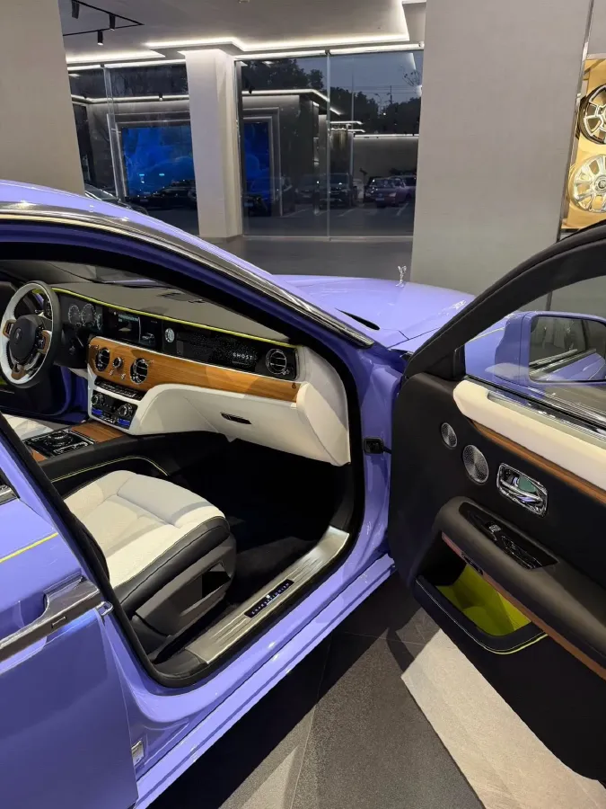 2024 Rolls-Royce Ghost 6.7T 571HP V12 8AT,autocango,china used car exporter,china ev exporter,chinese used car exporter,chinese used ev exporter