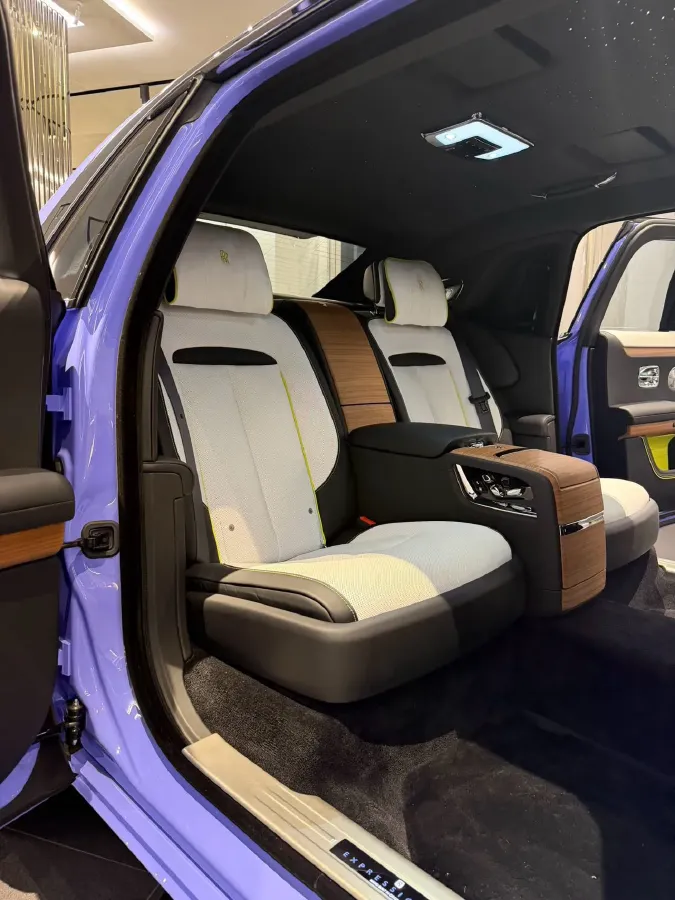 2024 Rolls-Royce Ghost 6.7T 571HP V12 8AT,autocango,china used car exporter,china ev exporter,chinese used car exporter,chinese used ev exporter