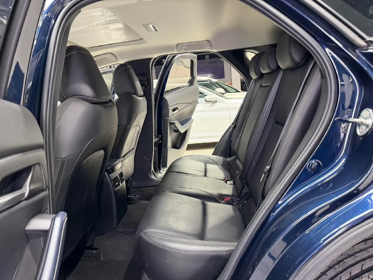 2021 Mazda CX-30 2.0L 158HP L4 6AT,autocango,china used car exporter,china ev exporter,chinese used car exporter,chinese used ev exporter