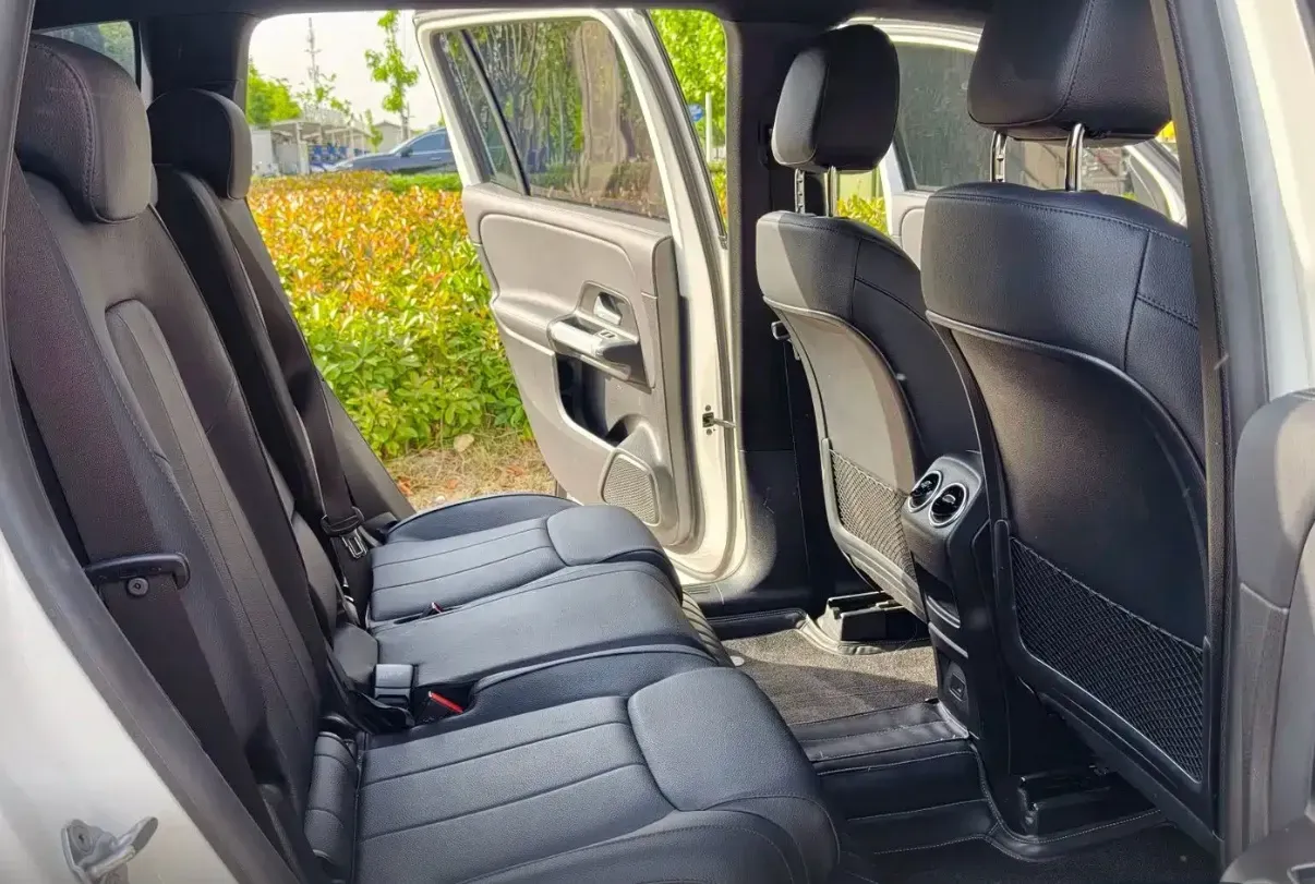 2022 Mercedes-Benz GLB Class 1.3T 136HP L4 7DCT,autocango,china used car exporter,china ev exporter,chinese used car exporter,chinese used ev exporter
