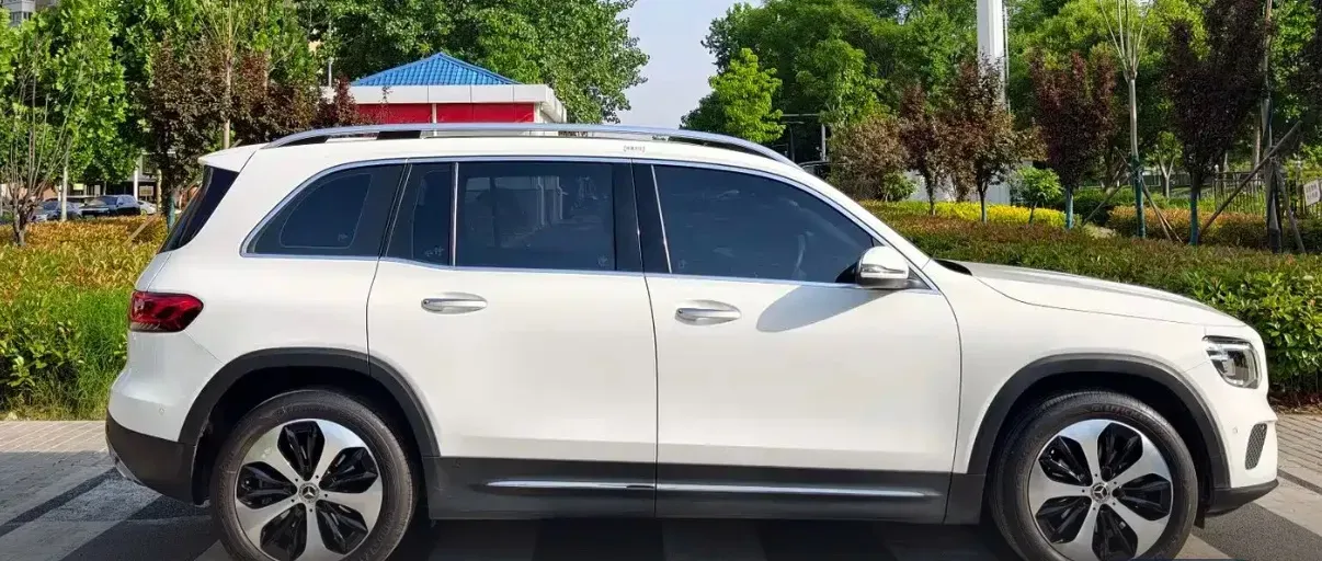 2022 Mercedes-Benz GLB Class 1.3T 136HP L4 7DCT,autocango,china used car exporter,china ev exporter,chinese used car exporter,chinese used ev exporter
