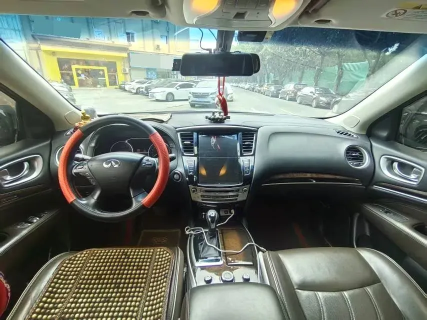 2016 Jaguar XF 2.0T 240HP L4 8AT,autocango,china used car exporter,china ev exporter,chinese used car exporter,chinese used ev exporter