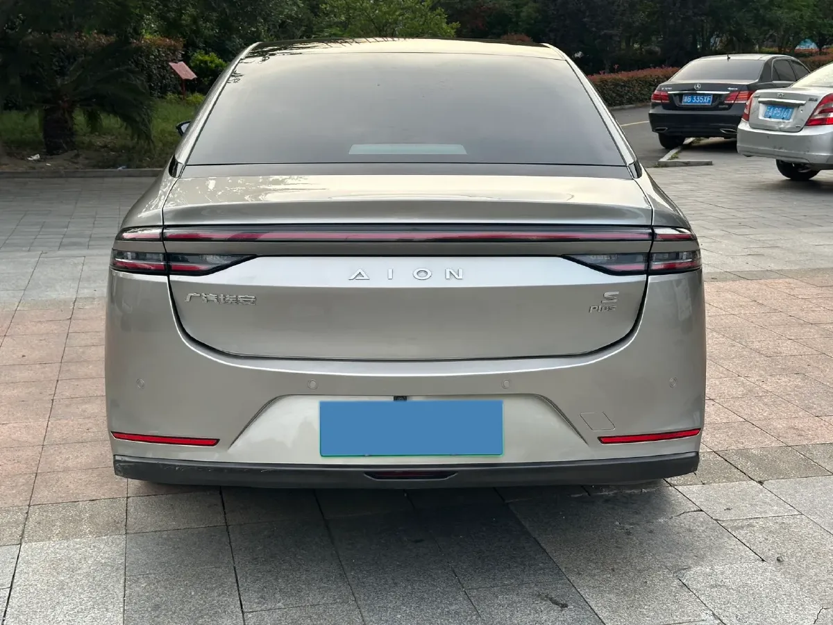 2022 ChangAn Oshan Z6 1.5T 170HP L4 6TCT PHEV 28.4KWH,autocango,china used car exporter,china ev exporter,chinese used car exporter,chinese used ev exporter