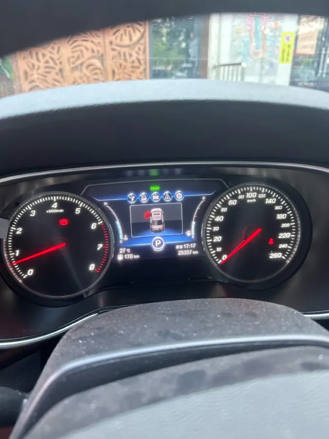 2022 HongQi H5 1.8T 197HP L4 6AT,autocango,china used car exporter,china ev exporter,chinese used car exporter,chinese used ev exporter