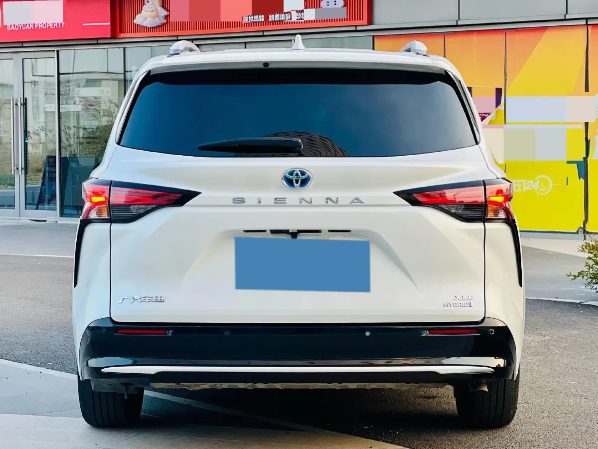 2023 Toyota Sienna 2.5L 189HP L4 E-CVT Hybrid,autocango,china used car exporter,china ev exporter,chinese used car exporter,chinese used ev exporter