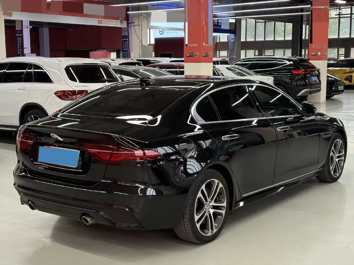 2021 Jaguar XEL 2.0T 250HP L4 8AT,autocango,china used car exporter,china ev exporter,chinese used car exporter,chinese used ev exporter
