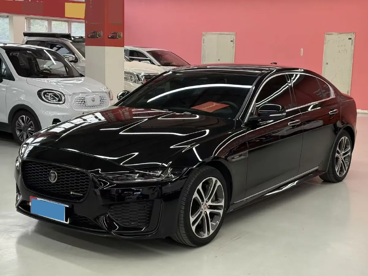 2021 Jaguar XEL 2.0T 250HP L4 8AT,autocango,china used car exporter,china ev exporter,chinese used car exporter,chinese used ev exporter