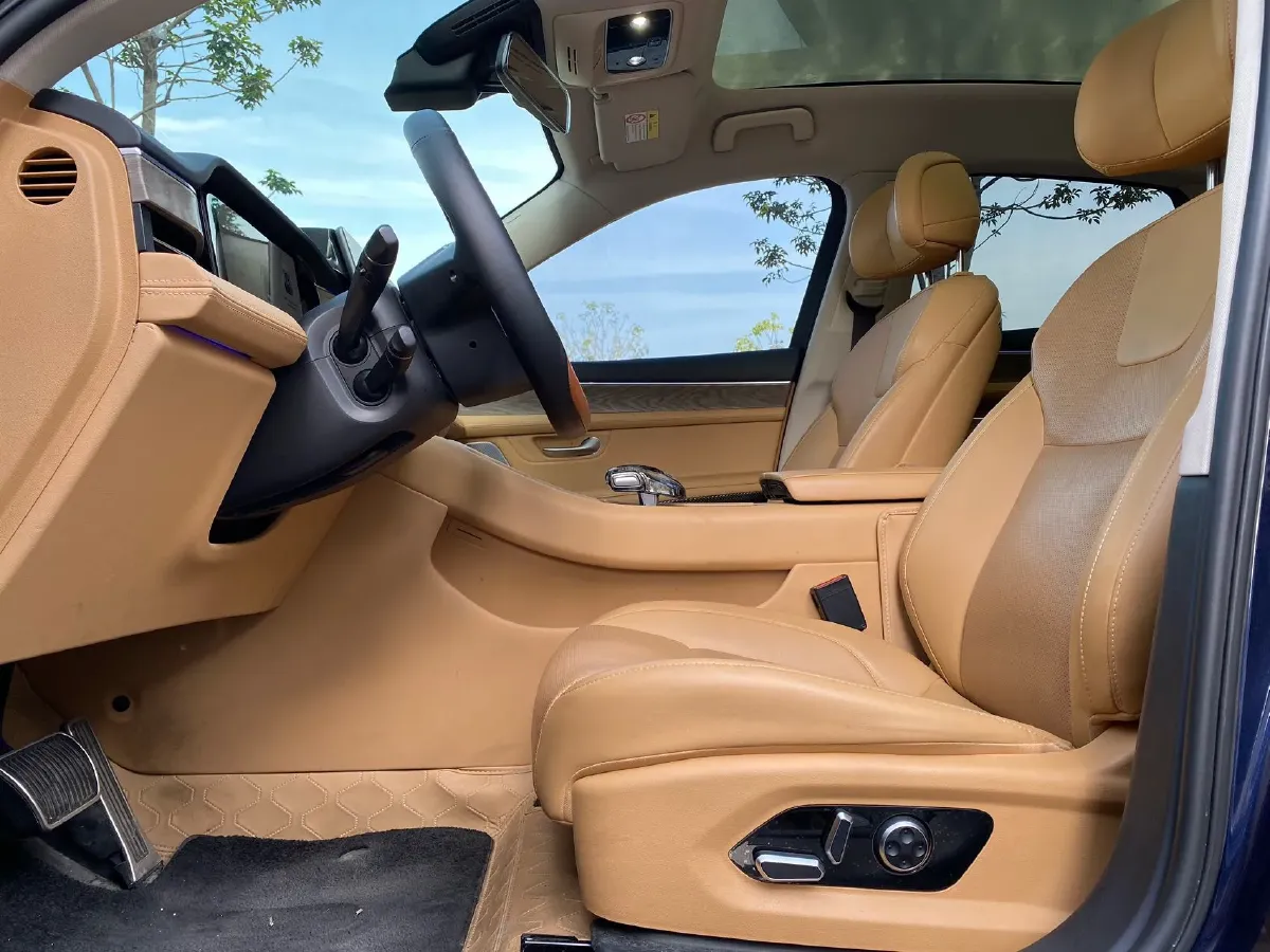 2022 Infiniti Q50L 2.0T 211HP L4 7AT,autocango,china used car exporter,china ev exporter,chinese used car exporter,chinese used ev exporter