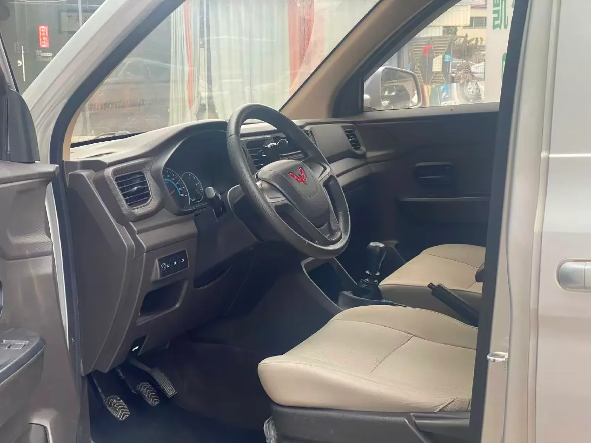 2021 ChangAn KuaYue KuaYueWang X3 1.6L 122HP L4 5MT,autocango,china used car exporter,china ev exporter,chinese used car exporter,chinese used ev exporter